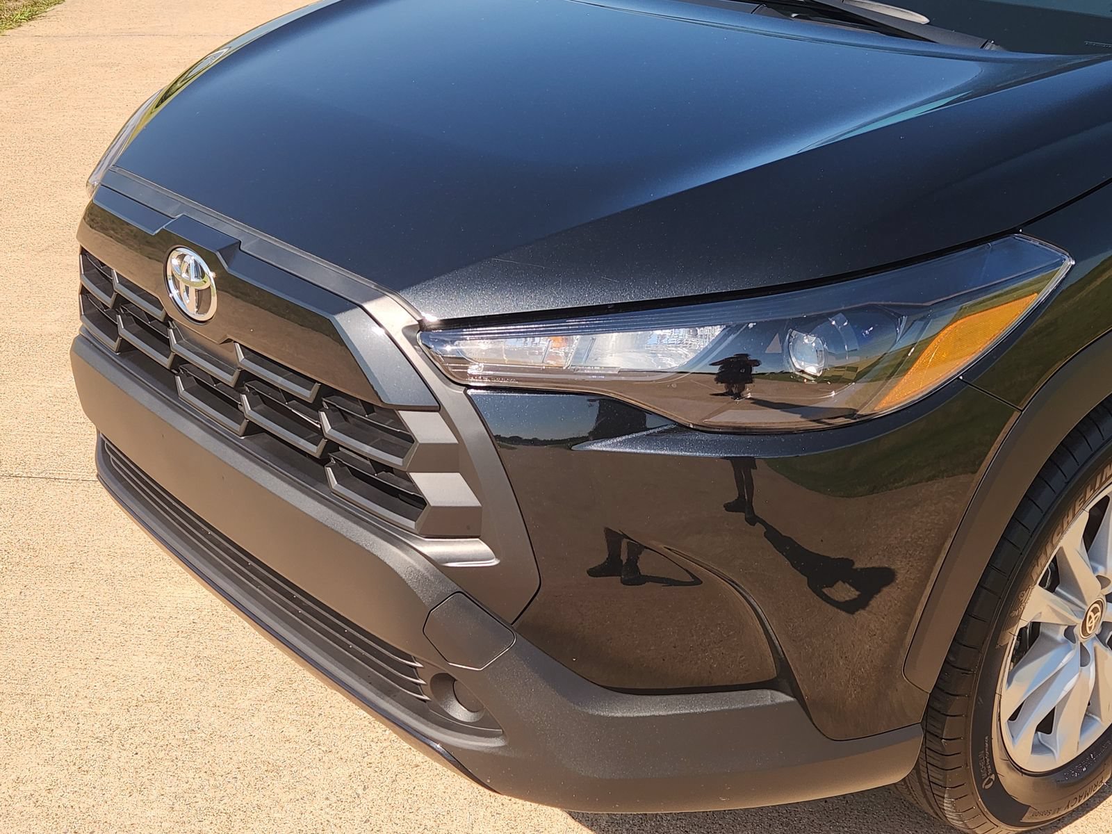 Used 2026 Toyota Corolla Cross LE w/ Moonroof Package FWD image 10