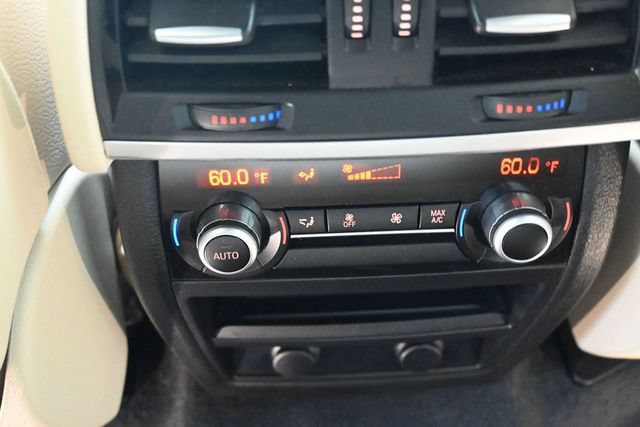 Used 2018 BMW X5 sDrive35i RWD image 16