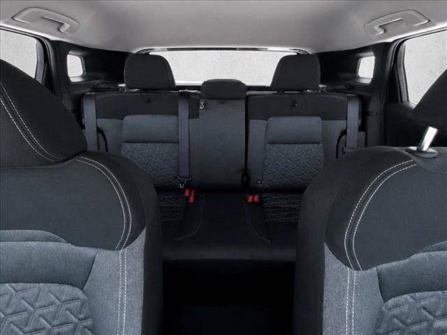 Used 2025 Nissan Kicks SV FWD image 20