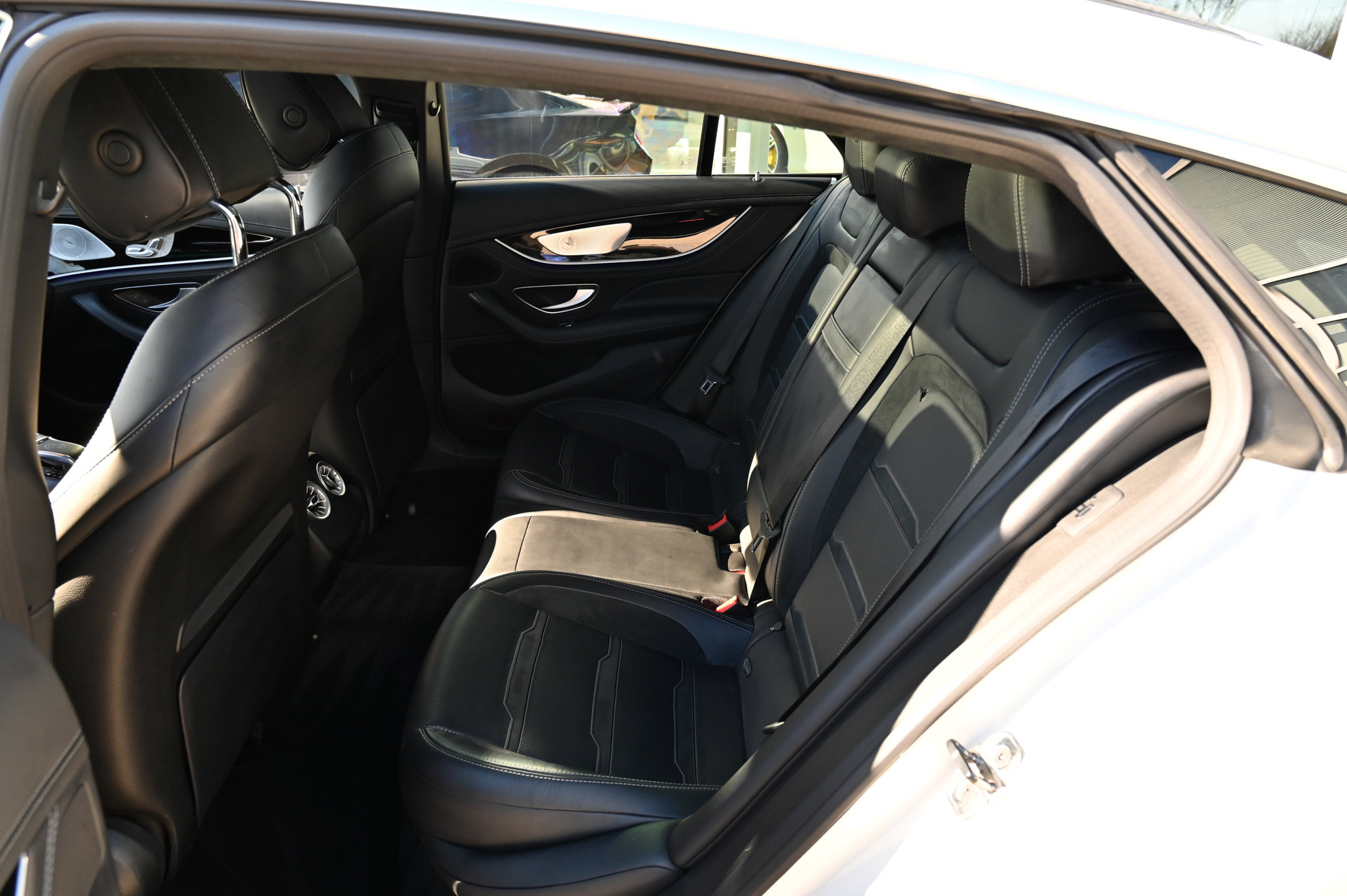 Used 2022 Mercedes-Benz AMG GT 53 image 36