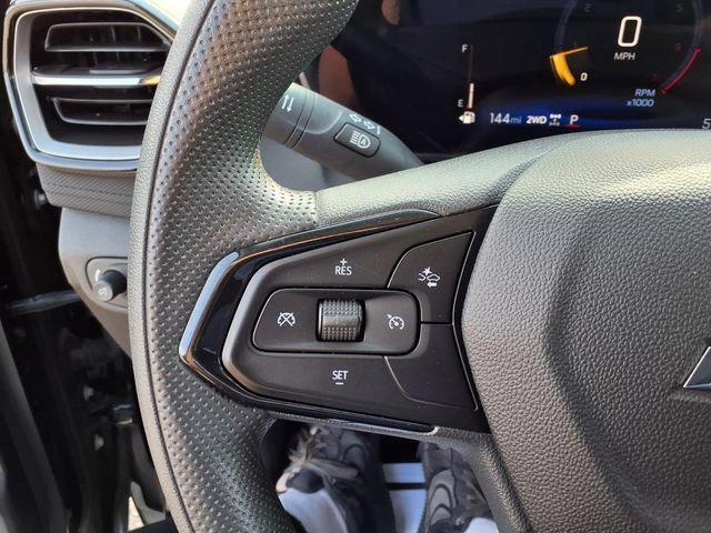 Used 2025 Chevrolet TrailBlazer LT AWD/4WD image 32