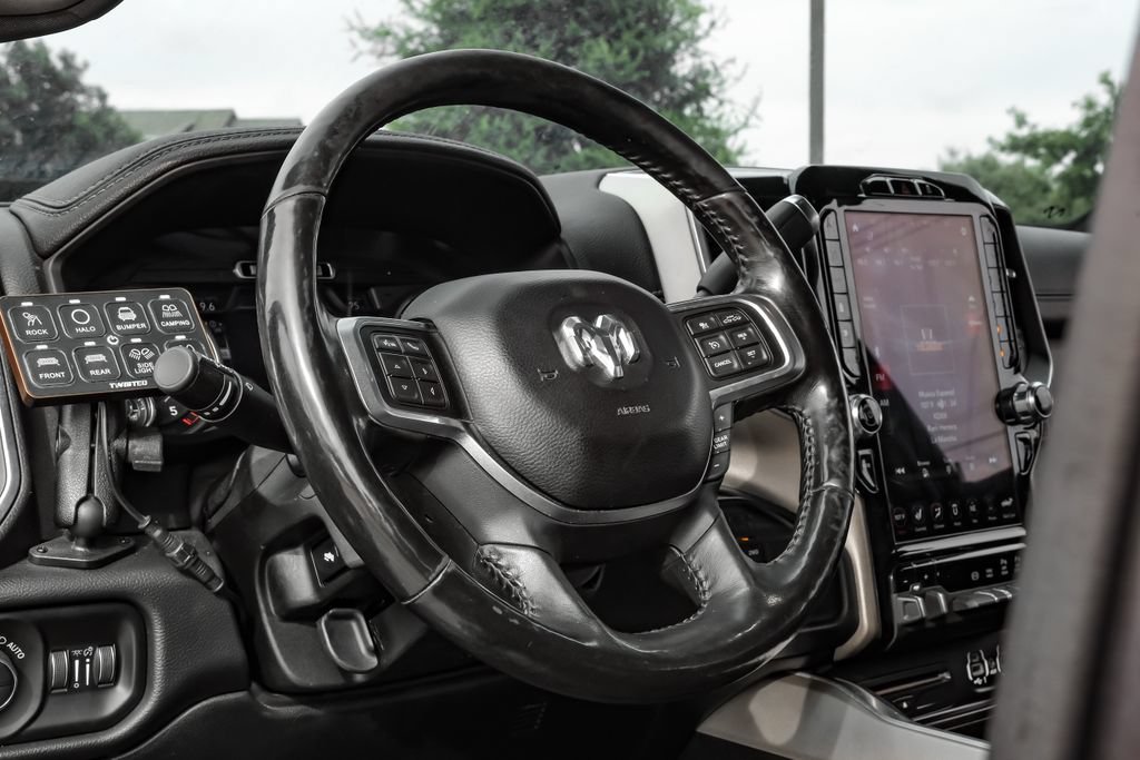 Used 2019 RAM 3500 Laramie AWD/4WD image 13