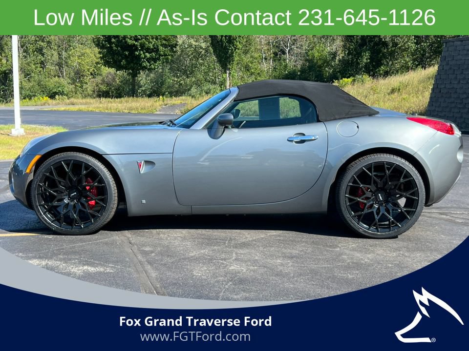 Used 2006 Pontiac Solstice Convertible w/ Premium Package RWD image 34