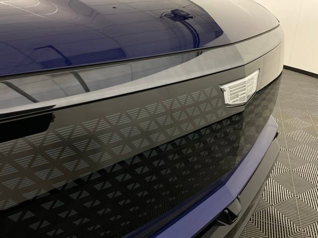 New 2026 Cadillac Vistiq Sport w/ LPO, Floor Liner Package image 9