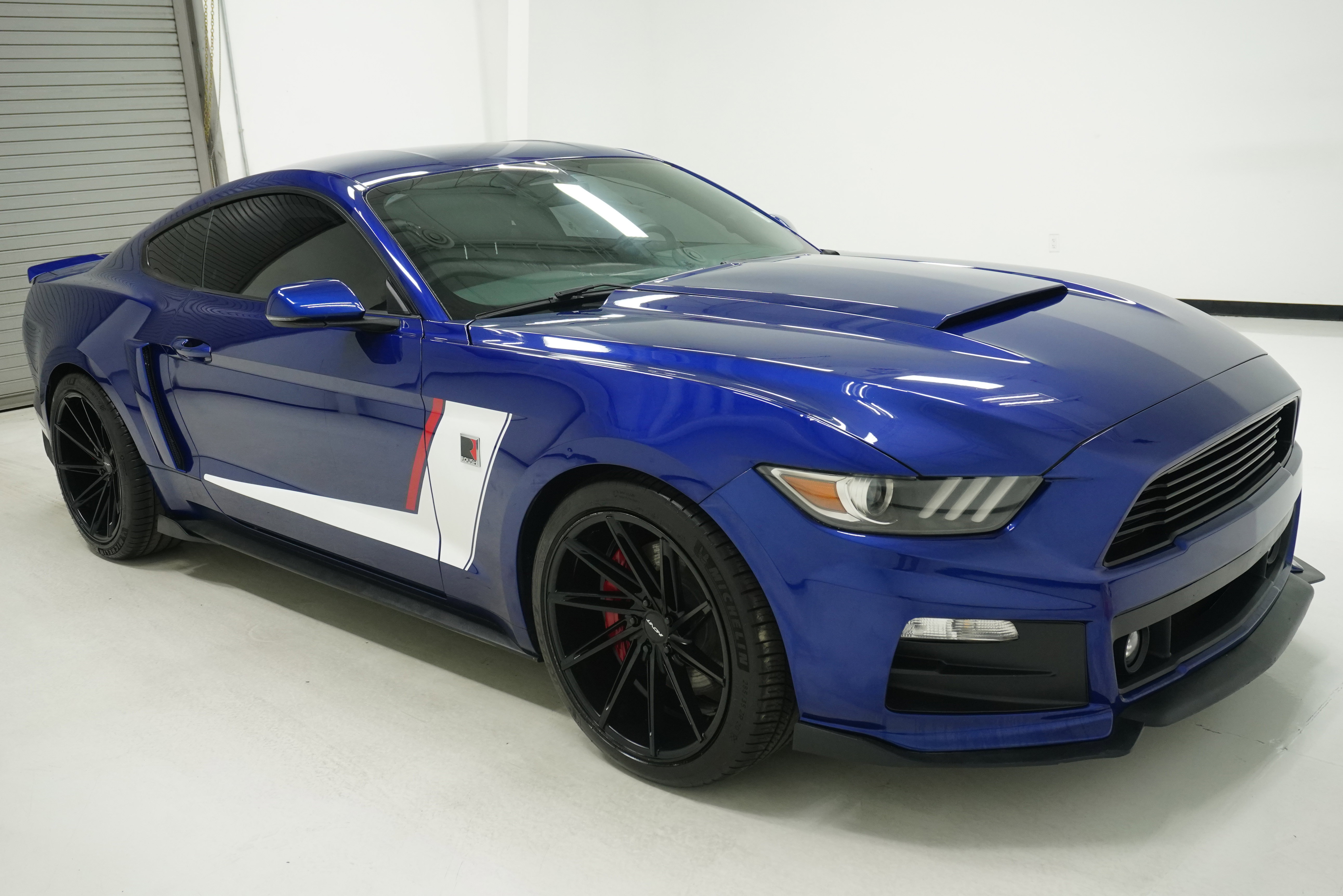 Used 2015 Ford Mustang Premium w/ Ecoboost Performance Package RWD image 3