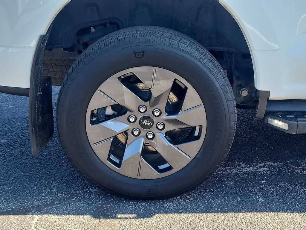 Certified 2023 Ford F150 Lightning Lariat AWD/4WD image 5