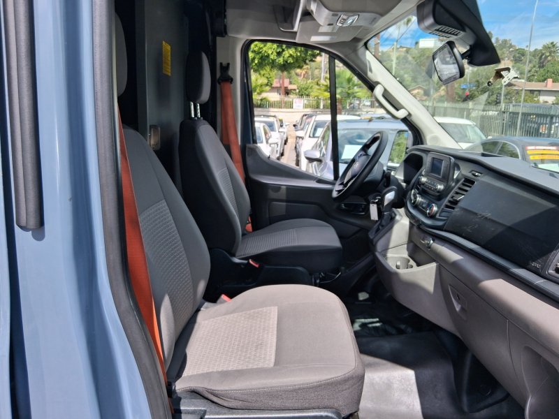 Used 2020 Ford Transit 250 148 High Roof Extended RWD image 9