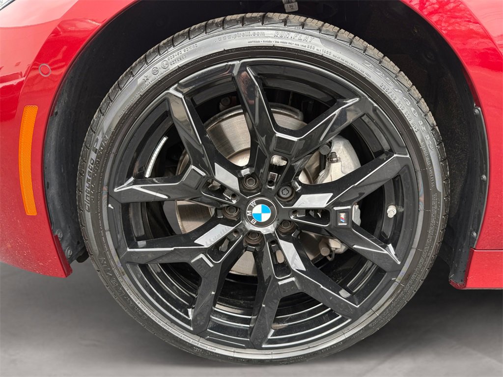 Certified 2025 BMW 330i xDrive Sedan w/ M Sport Package image 14