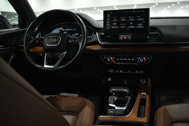 Used 2021 Audi Q5 e Premium Plus w/ Premium Plus Package image 19