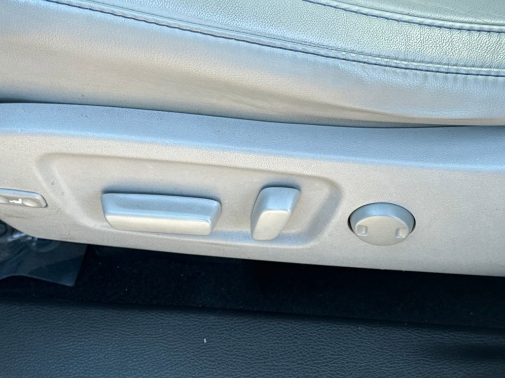 Used 2018 Toyota Highlander XLE image 49