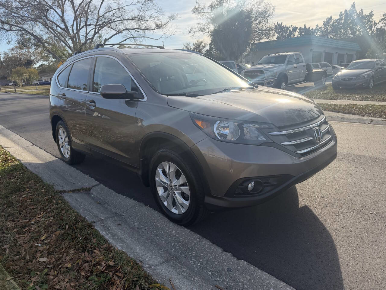 Used 2013 Honda CR-V EX-L image 2