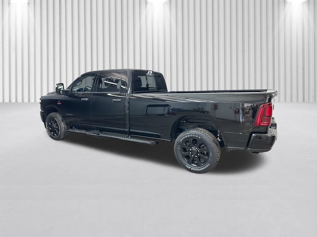 New 2026 RAM 2500 Big Horn AWD/4WD image 7