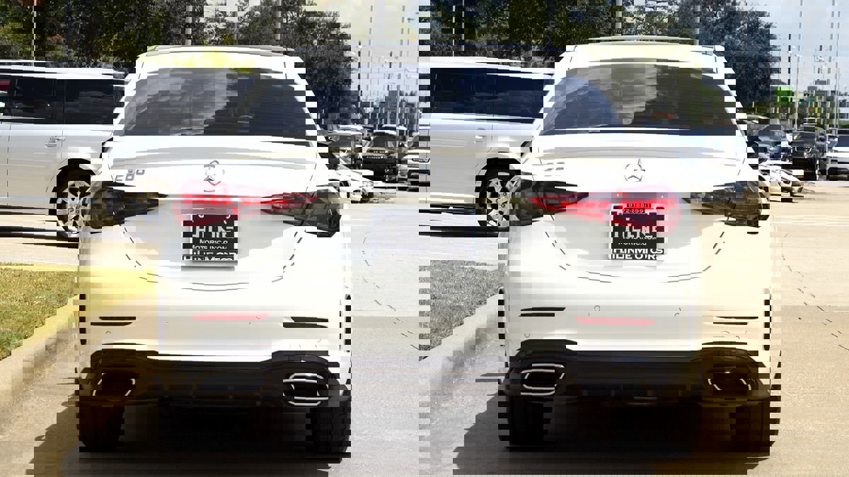 Used 2025 Mercedes-Benz C 300 Sedan image 82