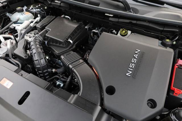 New 2026 Nissan Rogue SL AWD/4WD image 25