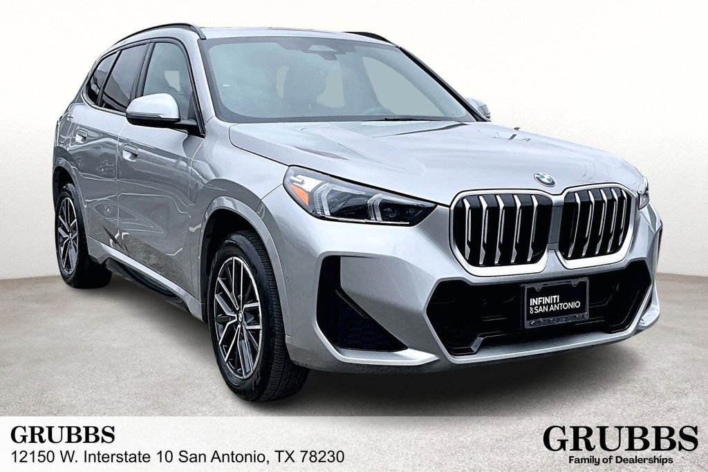 Used 2025 BMW X1 xDrive28i image 1