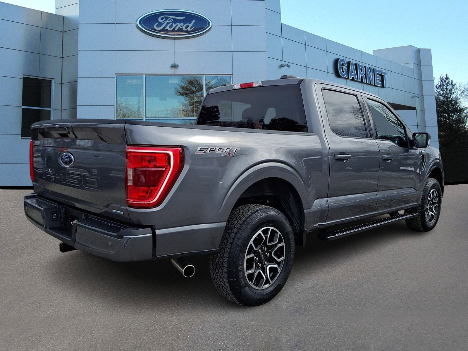 Certified 2023 Ford F150 XLT w/ Equipment Group 302A High image 8