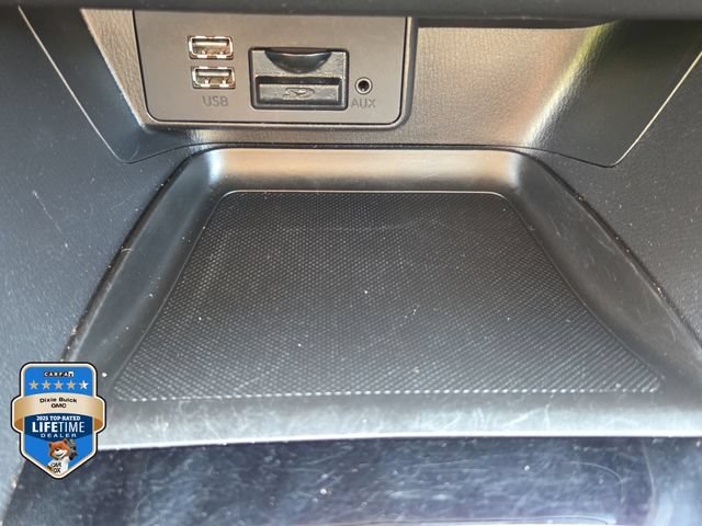 Used 2017 MAZDA MAZDA3 Sport FWD image 29