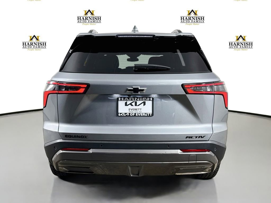 Used 2026 Chevrolet Equinox ACTIV FWD image 6