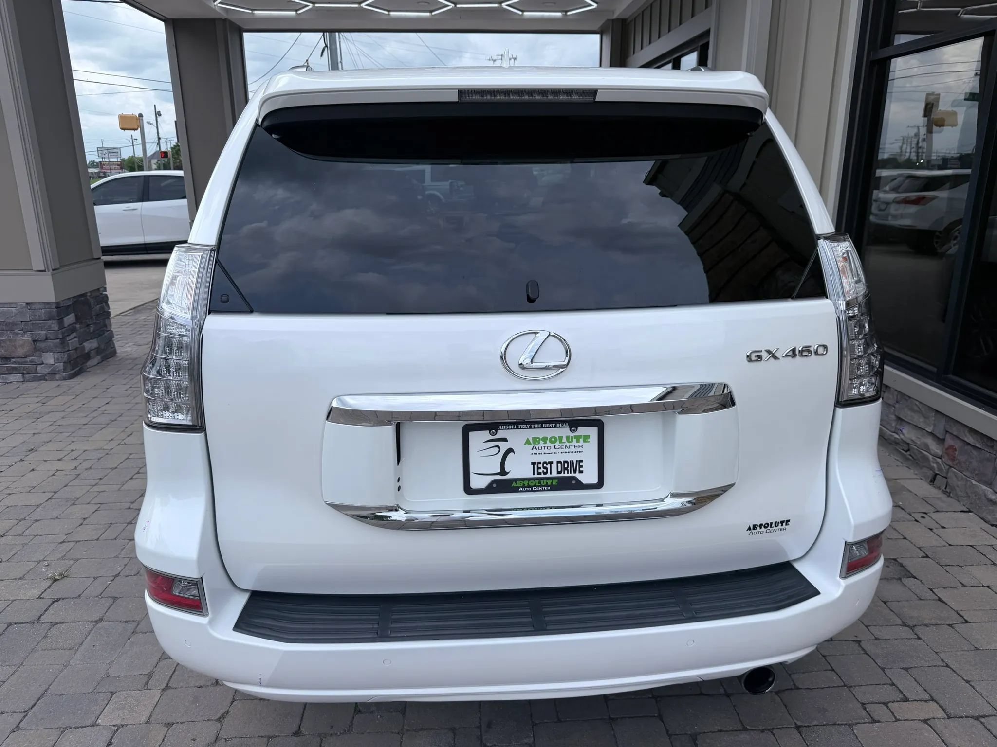 Used 2017 Lexus GX 460 Luxury AWD/4WD image 28