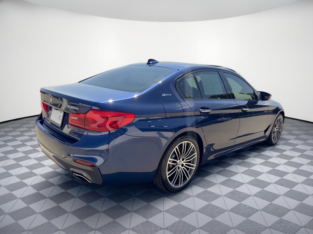 Used 2018 BMW 530e xDrive AWD/4WD image 9