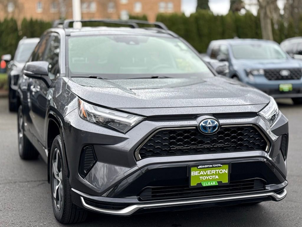 Used 2024 Toyota RAV4 SE AWD/4WD image 7