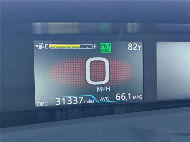 Used 2022 Toyota Prius LE FWD image 11