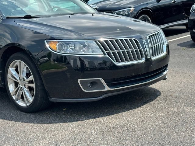 Used 2010 Lincoln MKZ FWD image 2