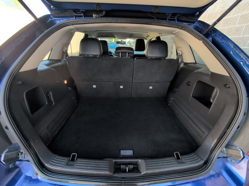 Used 2014 Ford Edge SEL w/ Equipment Group 204A AWD/4WD image 16
