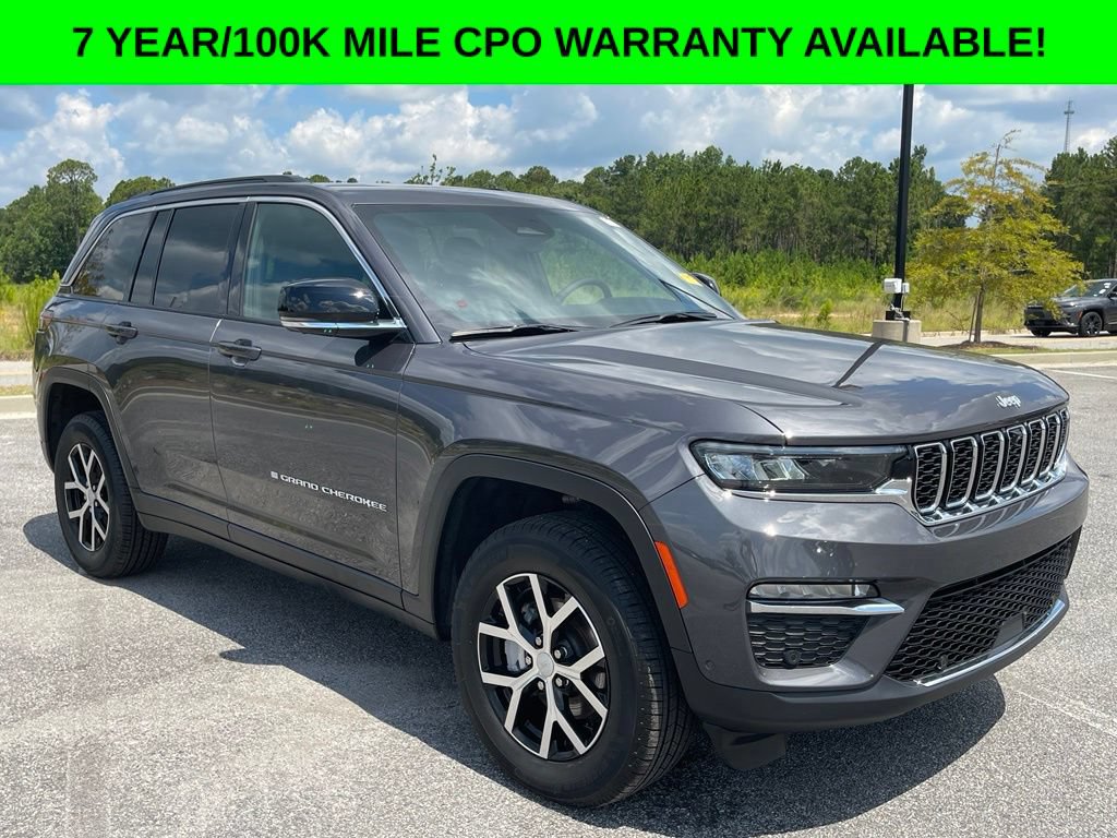 Certified 2025 Jeep Grand Cherokee Limited w/ Luxury Tech Group II AWD/4WD image 13