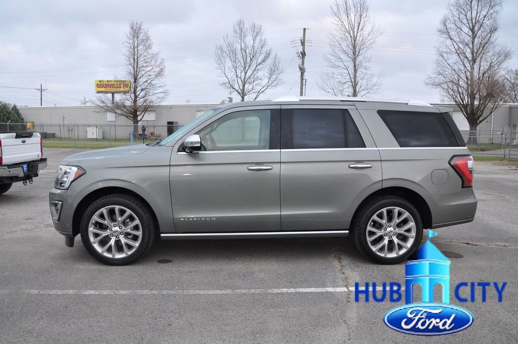Used 2019 Ford Expedition Platinum image 2
