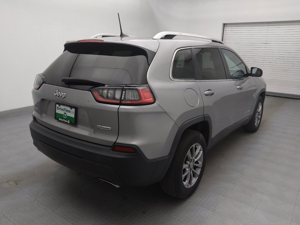 Used 2019 Jeep Cherokee Latitude Plus image 9