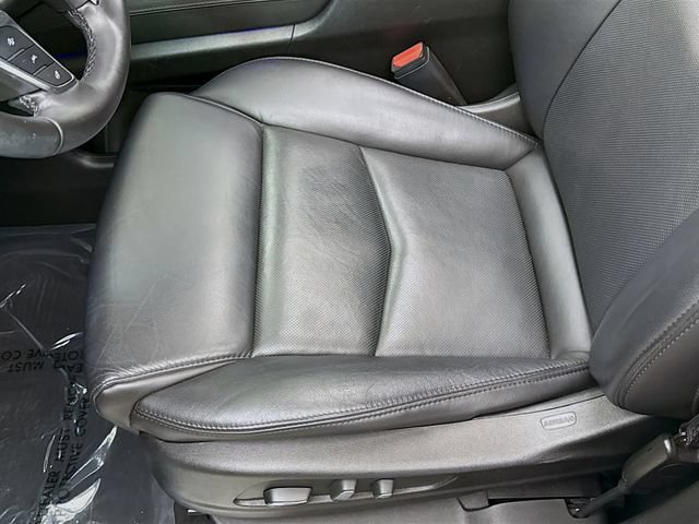Used 2018 Cadillac XT5 Luxury w/ Driver Awareness Package FWD image 20