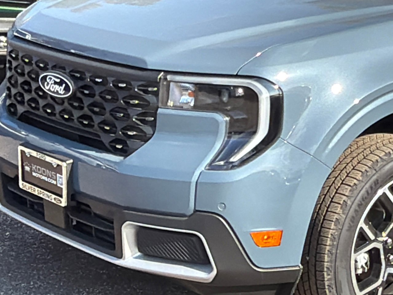 New 2025 Ford Maverick Lariat w/ 4K Tow Package image 2