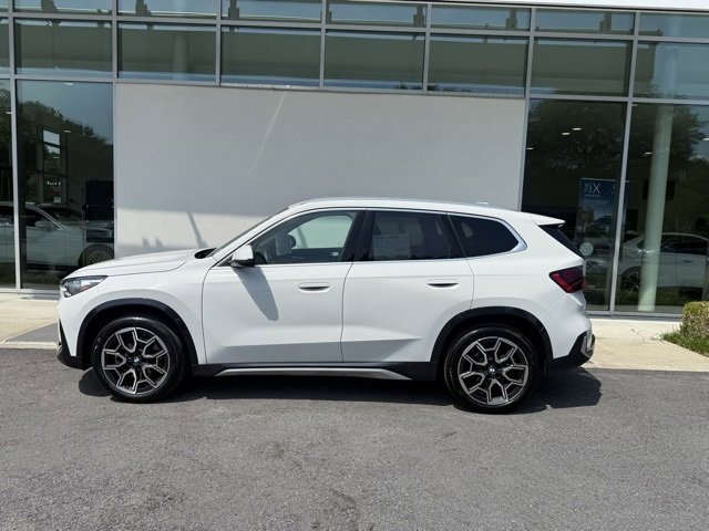 Used 2025 BMW X1 xDrive28i w/ Technology Package image 2