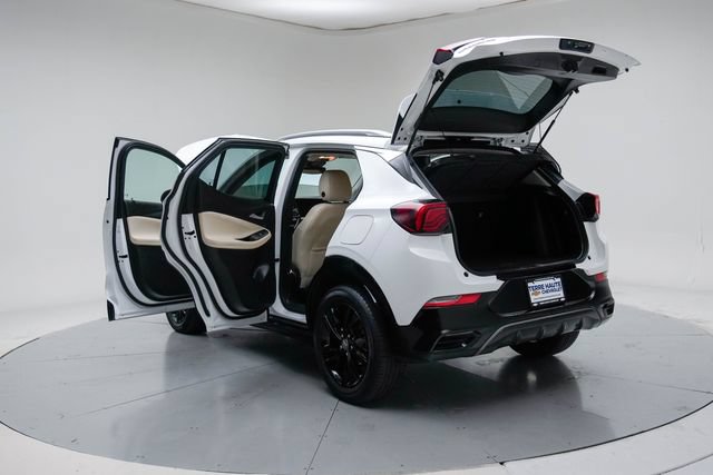 Used 2024 Buick Encore GX Sport Touring FWD image 20
