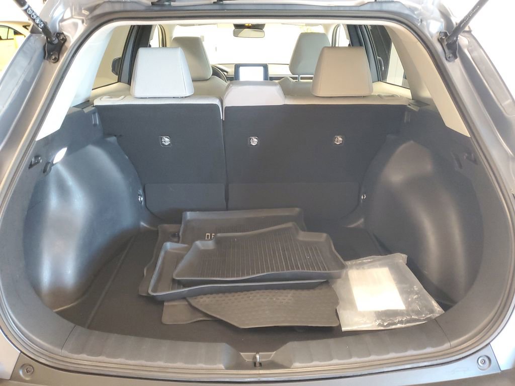 Certified 2023 Toyota Corolla Cross LE image 8