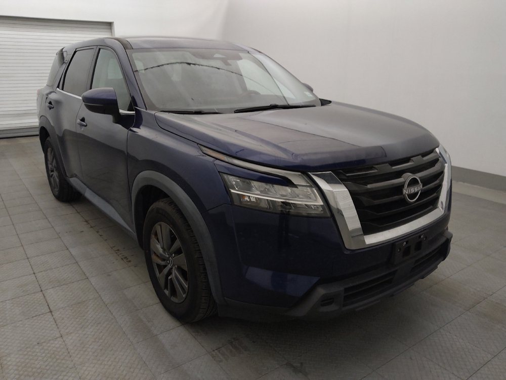 Used 2022 Nissan Pathfinder S AWD/4WD image 13
