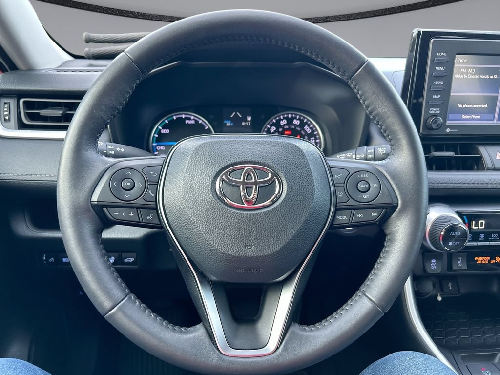 Used 2022 Toyota RAV4 XLE w/ Convenience Package AWD/4WD image 15