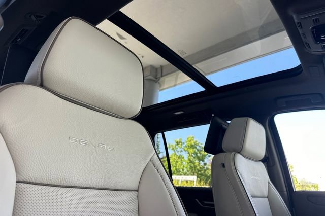 New 2026 GMC Yukon XL Denali AWD/4WD image 19