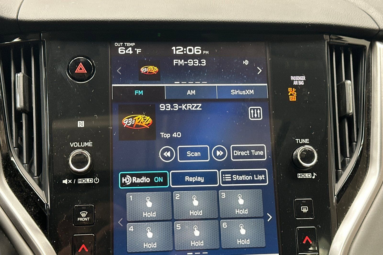 Used 2025 Subaru Outback Premium image 24