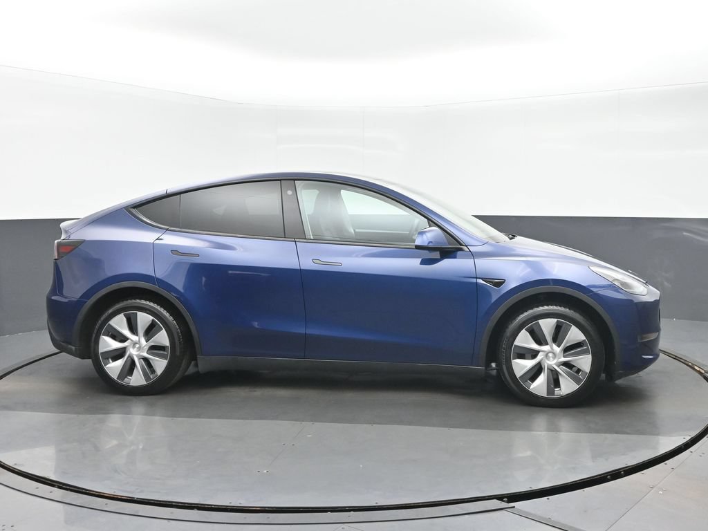 Used 2020 Tesla Model Y Long Range AWD/4WD image 2