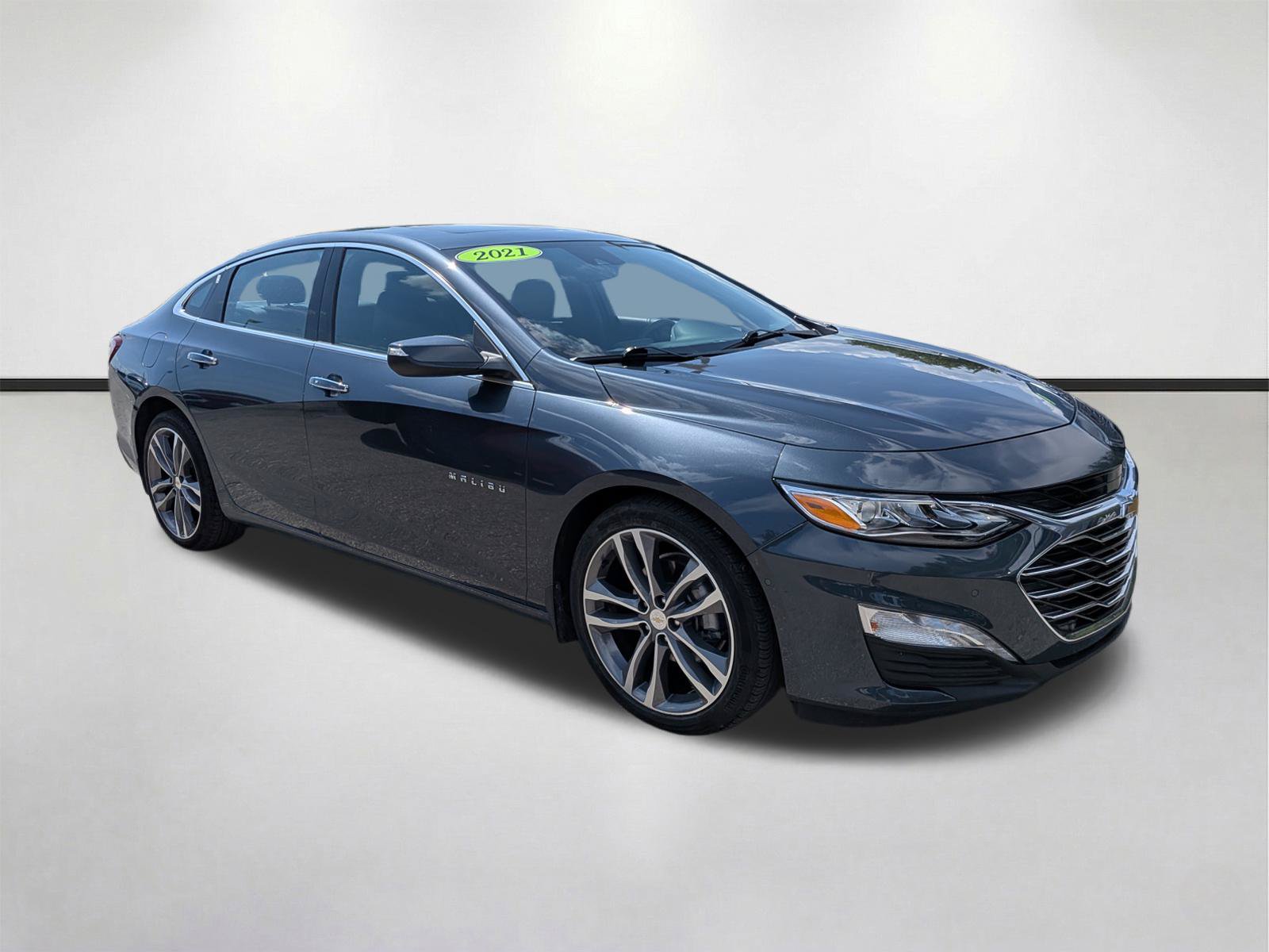 Used 2021 Chevrolet Malibu Premier FWD image 1