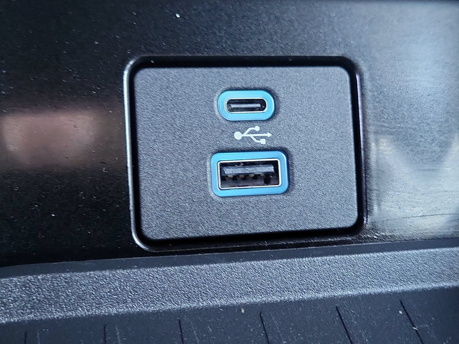 Used 2023 Ford Mustang Mach-E Select RWD image 15