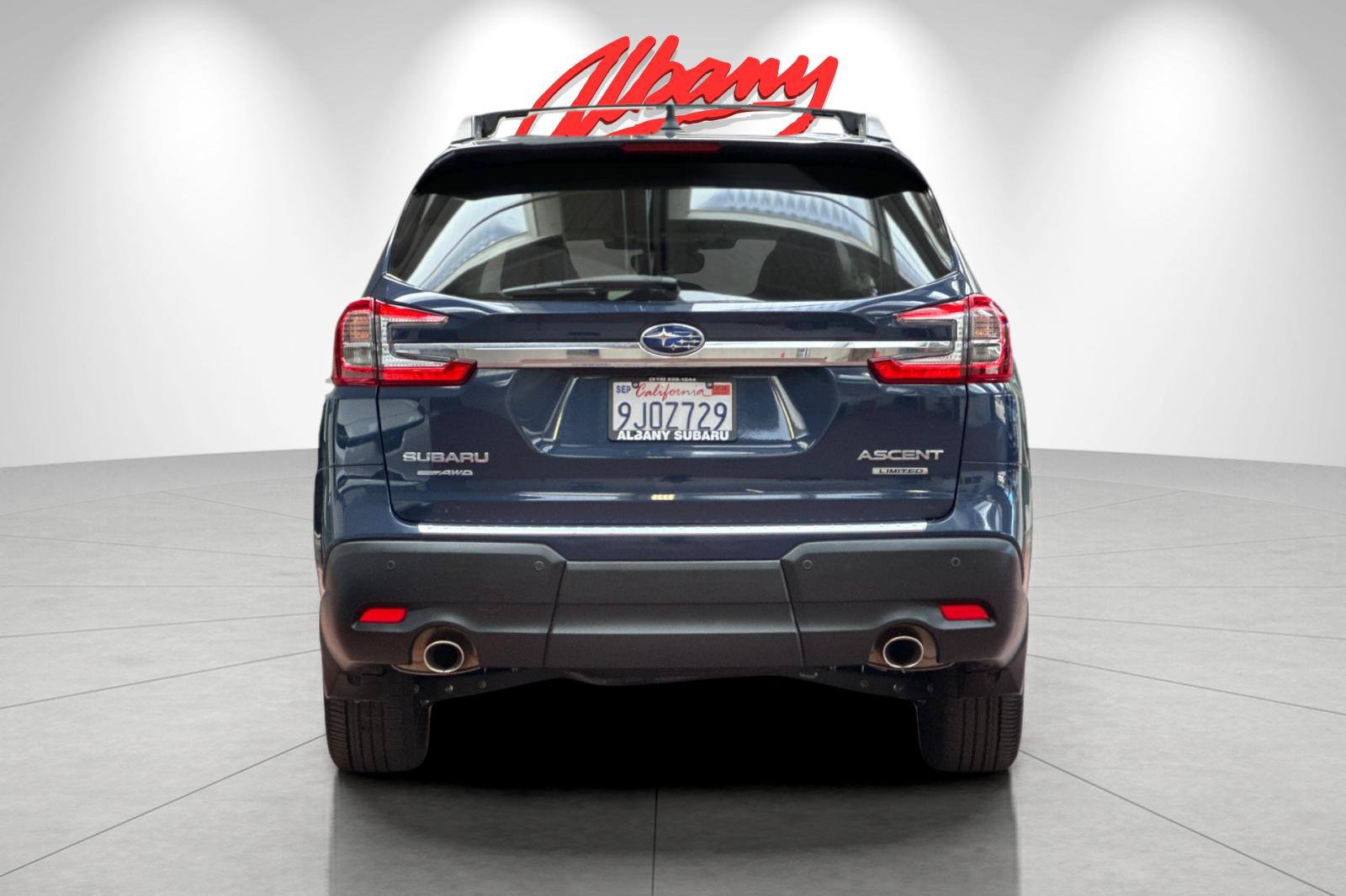 Used 2023 Subaru Ascent Limited w/ Popular Package #2A AWD/4WD image 5