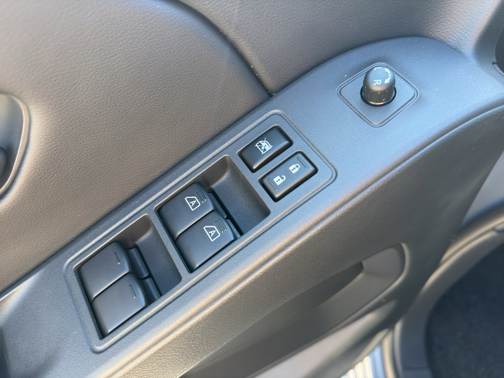 New 2026 Nissan Frontier SV AWD/4WD image 12