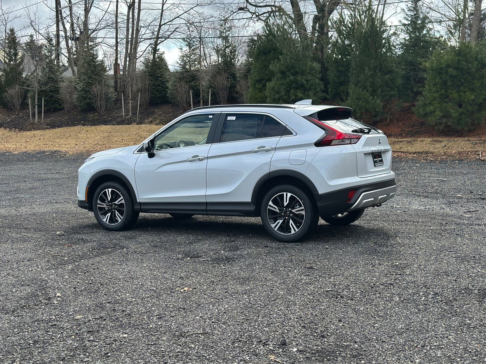 New 2025 Mitsubishi Eclipse Cross SE image 13