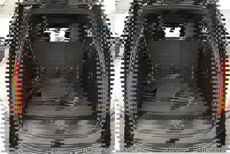 Used 2021 Chevrolet Suburban LT RWD image 45