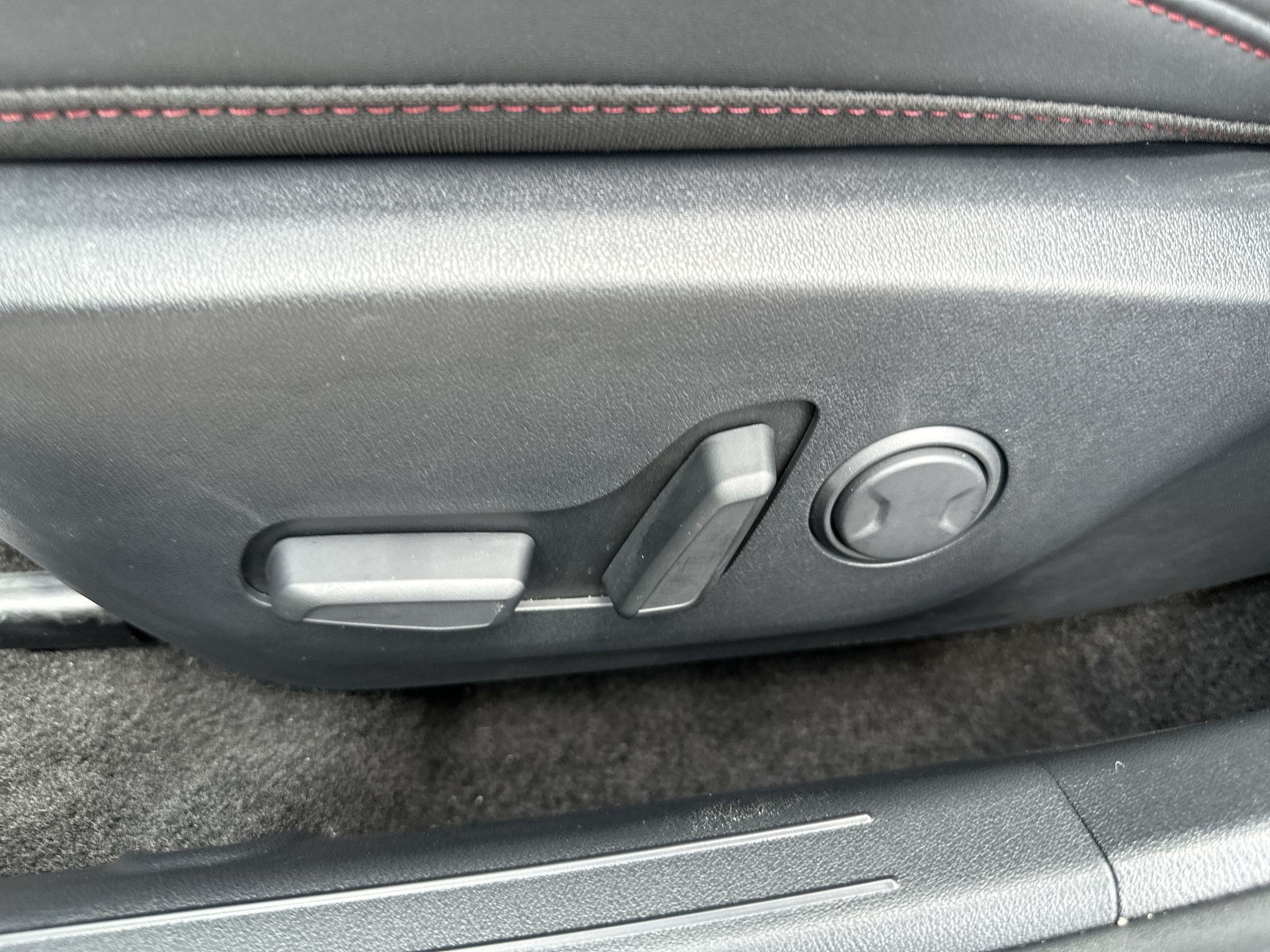 Certified 2025 Kia K4 GT-Line Turbo FWD image 14
