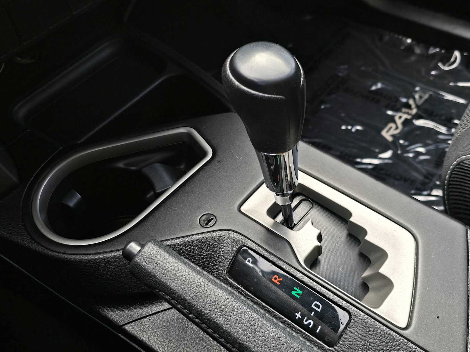 Used 2016 Toyota RAV4 XLE image 33