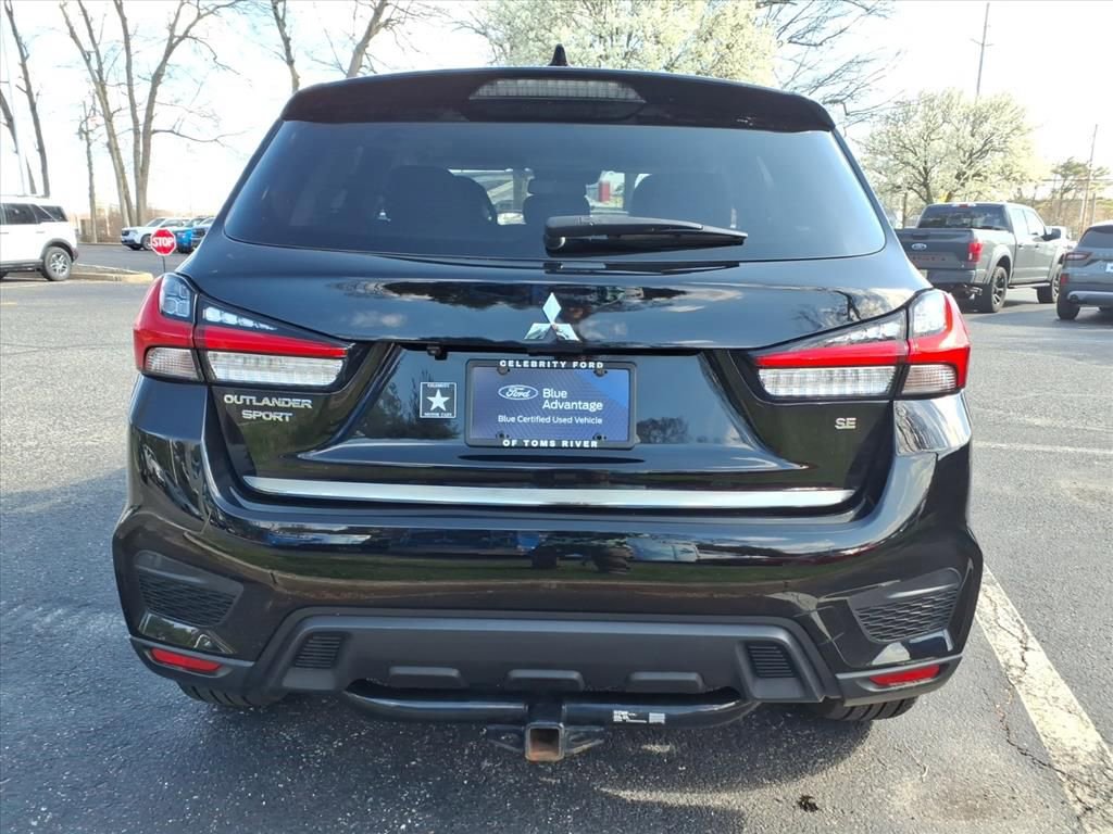 Used 2022 Mitsubishi Outlander Sport SE image 3